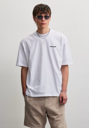 Pegador, LOGO OVERSIZED TEE - T-shirts basic - white/black gum