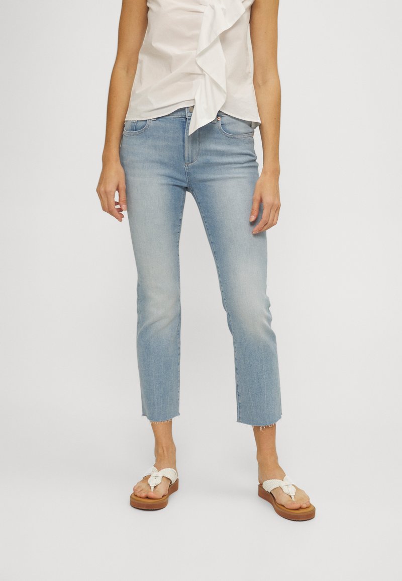 Mara Straight Instasculpt Straight Jeans Blue Bay - DL1961