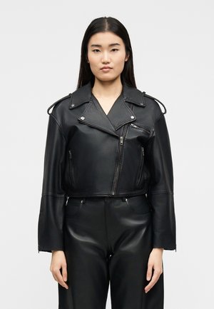 OVERSIZE CROPPED JACKET - Δερμάτινο μπουφάν - black