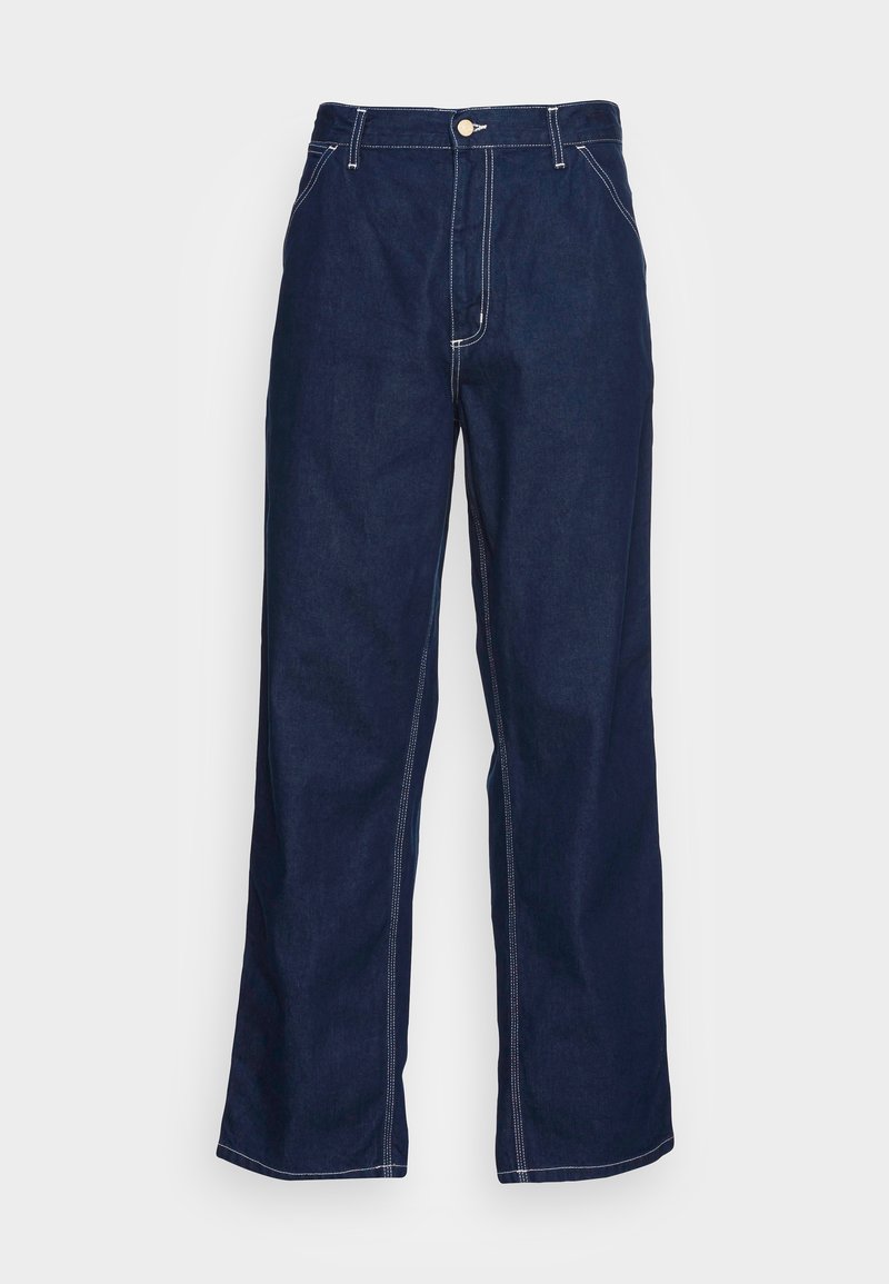 Mørkeblå denim-bukser med brede ben, der har høj talje, forlommer og kontrasterende hvid syning langs sømmene.