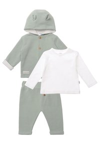Dreiteiliges Kinderoutfit: mintgrüne Kapuzenjacke mit Ohren, weißes Langarmshirt und passende mintgrüne Hose mit hochgekrempelten Säumen.