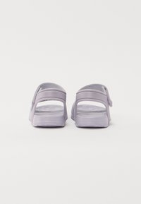 Fila FIORI SANDAL KIDS UNISEX - Sandaalid - thistle
