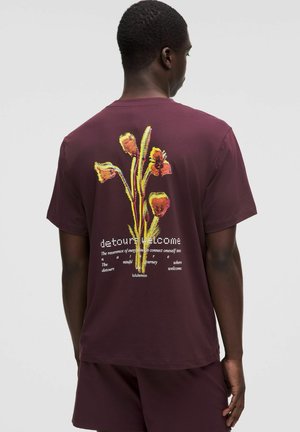 Zeroed In Graphic Short Sleeve - T-shirt de sport - Goodnight Plum