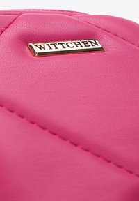 WITTCHEN COLLECTION - Umhängetasche - neon pink