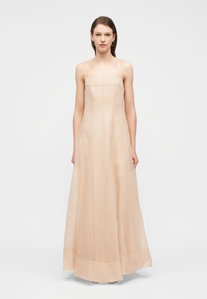 GUSTAV DRESS - Alkalmi viselet - fawn