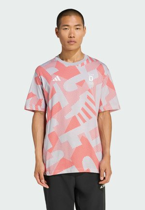 TEAM D ALLOVER PRINTED  - T-Shirt print - glory grey   semi lucid red
