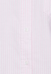 GAP FITTED BOYFRIEND - Pogājama blūze - pink