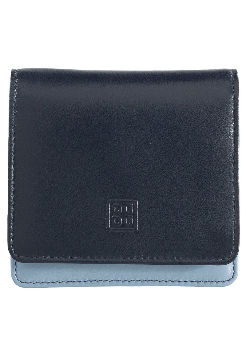 Portafoglio in pelle blu navy con un'accents in pelle azzurra; presenta una superficie testurizzata e un logo impresso sul davanti. Forma quadrata compatta.