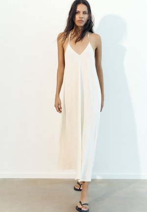 PULL&BEAR, STRAPPY BACK - MIDI DRESS - Robe de jour - white