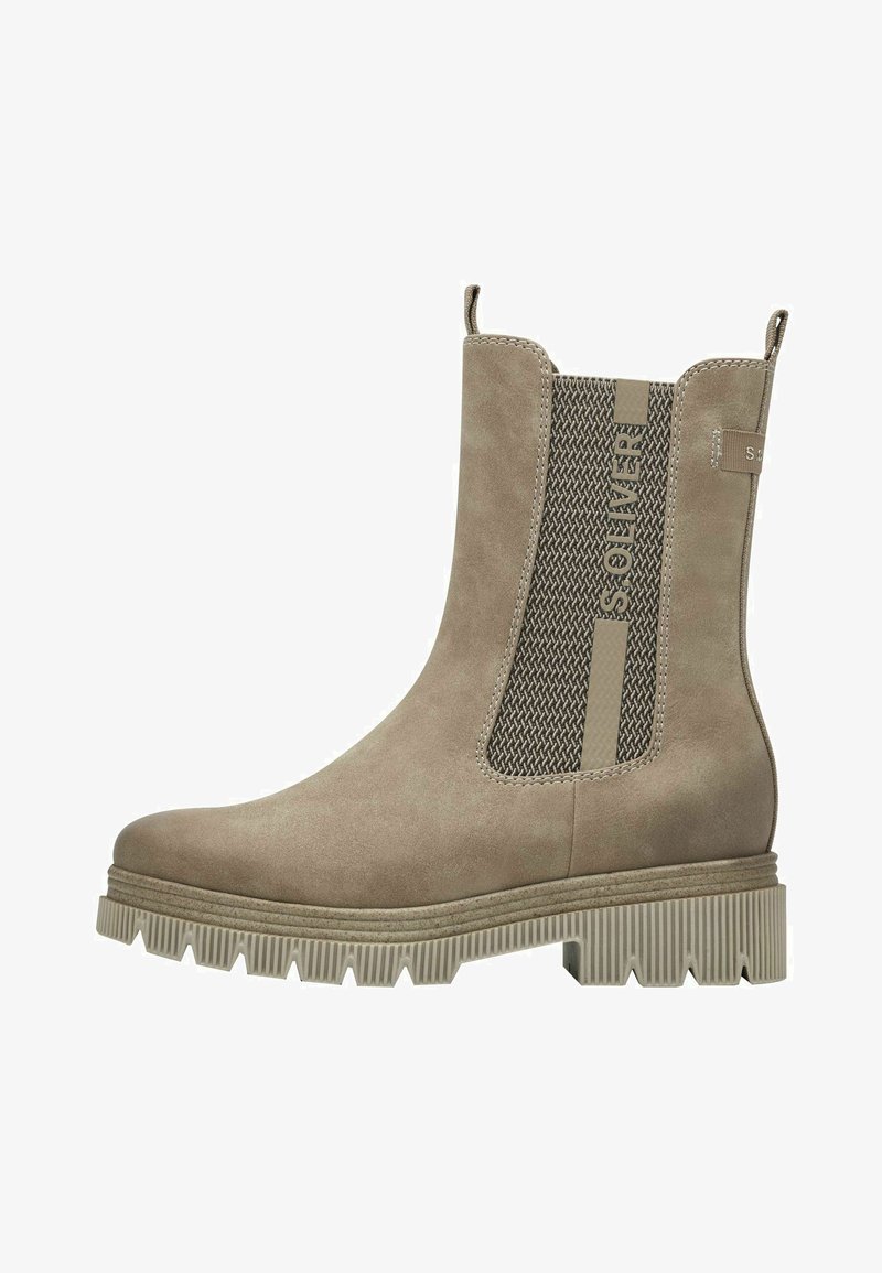 Bežiniai suede kulkšniniai batai su elastingomis šoninėmis dalimis, tekstūruota detalizacija ir tvirtu guminio pado dizainu. Yra kilpa, kad būtų lengva užsidėti.