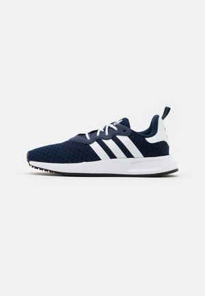Baskets basses - collegiate navy/footwear white/core black