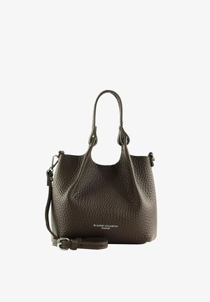 Sac à main en cuir texturé marron foncé avec deux anses supérieures, une bandoulière détachable et le logo "Gianni Chiarini Firenze" à l’avant.