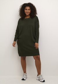 Kaffe Curve BELL  - Strickkleid - forest night