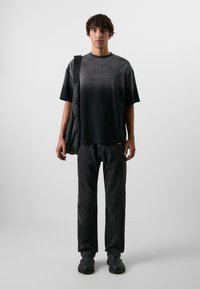 Don't Waste Culture JEFF UNISEX - Straight leg jeans - black