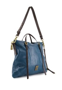 Blaues Lederhandtasche mit braunen Ledergriffen, goldfarbener Hardware und flachem Boden. Verfügt über einen Reißverschluss und geprägtes Logo-Detail.