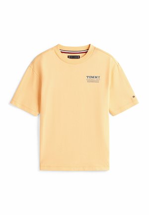 - T-shirt z nadrukiem