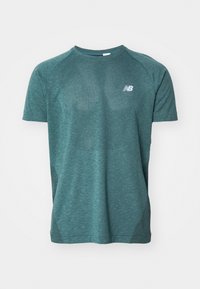 Unselected, new spruce
