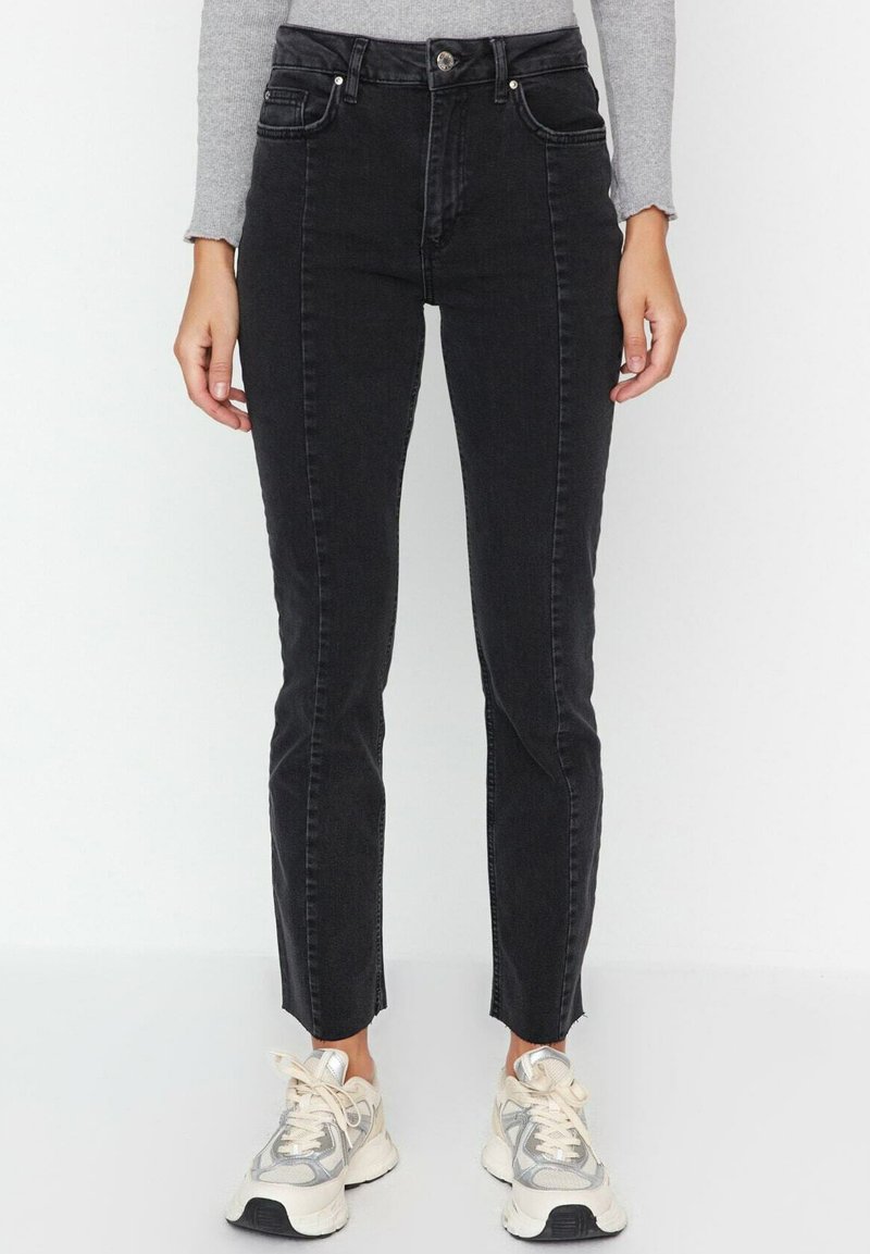 Trendyol Slim fit jeans black Zalando.de