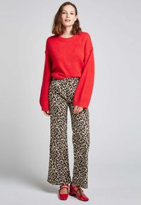 Andy & Lucy PROSPER - Pullover - rouge