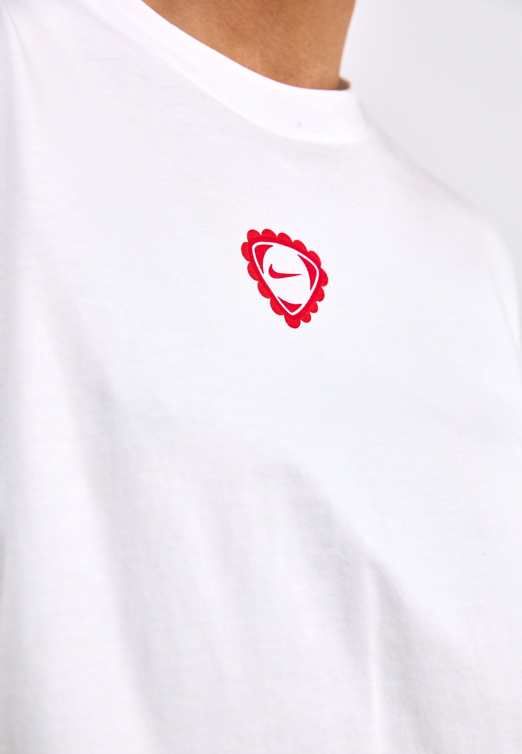 Nike Sportswear ASBURY CREW - Print T-shirt - white