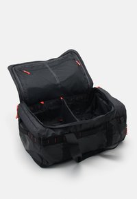 The North Face BASE CAMP VOYAGER DUFFEL 62L UNISEX - Borsa per lo sport - asphalt grey-radiant orange