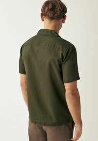 Next SHORT SLEEVE CUBAN COLLAR - Vapaa-ajan kauluspaita - green