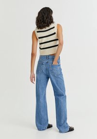PULL&BEAR Top - mottled beige