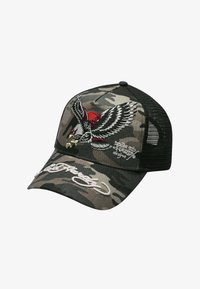 Unselected, camo black