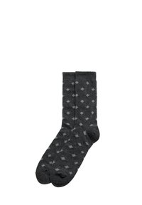 Calcetines grises con un patrón de diamantes en un gris más claro. Hechos de una tela suave con una longitud confortable hasta el tobillo y sección de puntera reforzada.