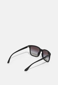 Armani Exchange Ochelari de soare - matte black