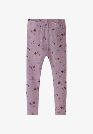 Paarse kinderlegging met een elastische tailleband, versierd met kleine bloem- en paddenstoelpatronen in gedempte tinten.