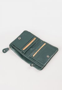 Aunts & Uncles CHERRY - Wallet - dark jade