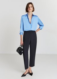 Calliope CLASSICA IN SIMIL - Camicia - celeste