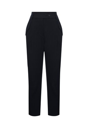 Pantaloni neri su misura con una vita aderente, tasche frontali, pieghe sottili e un dettaglio a singolo bottone in vita. Tessuto dalla superficie liscia.