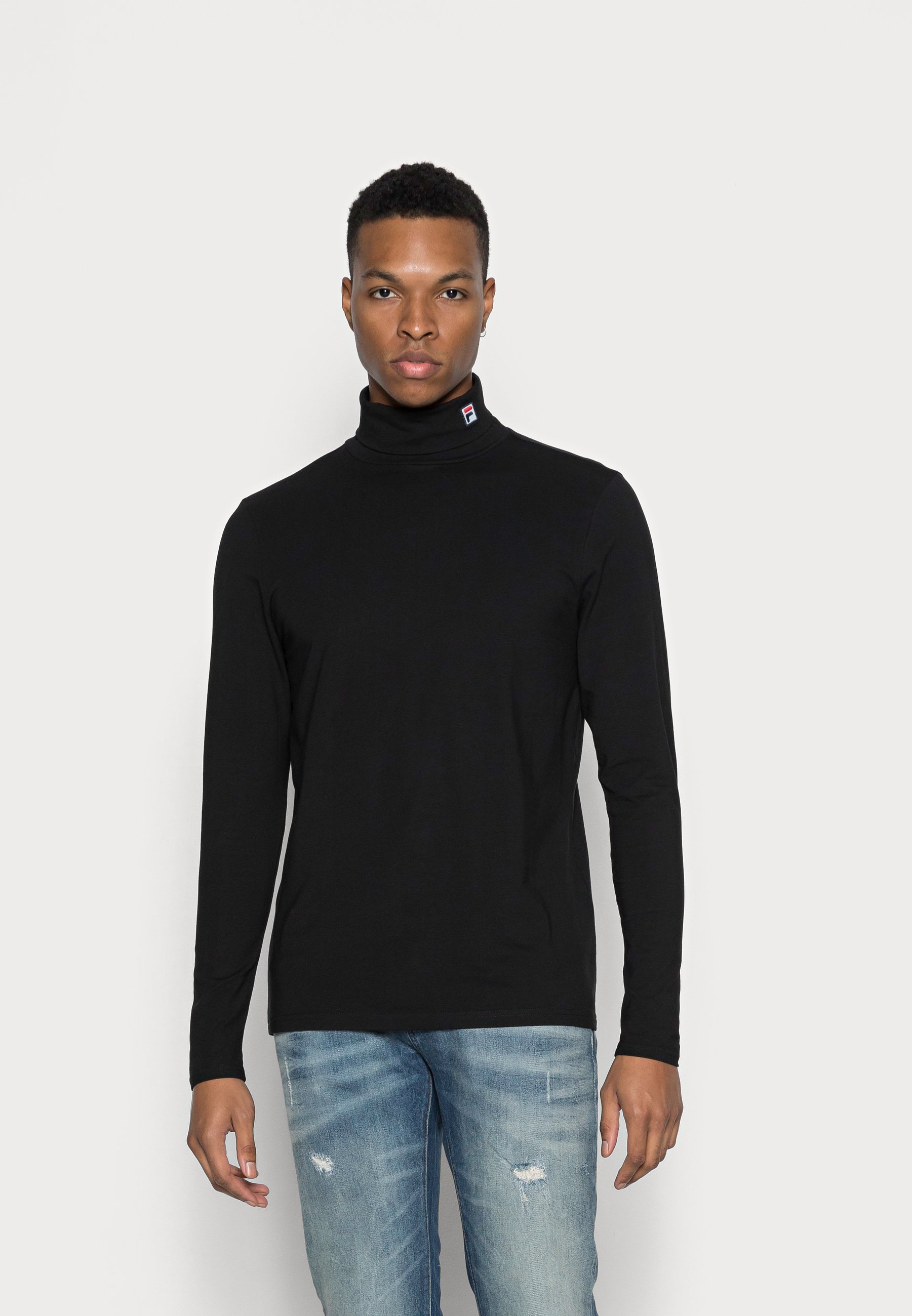 fila turtleneck