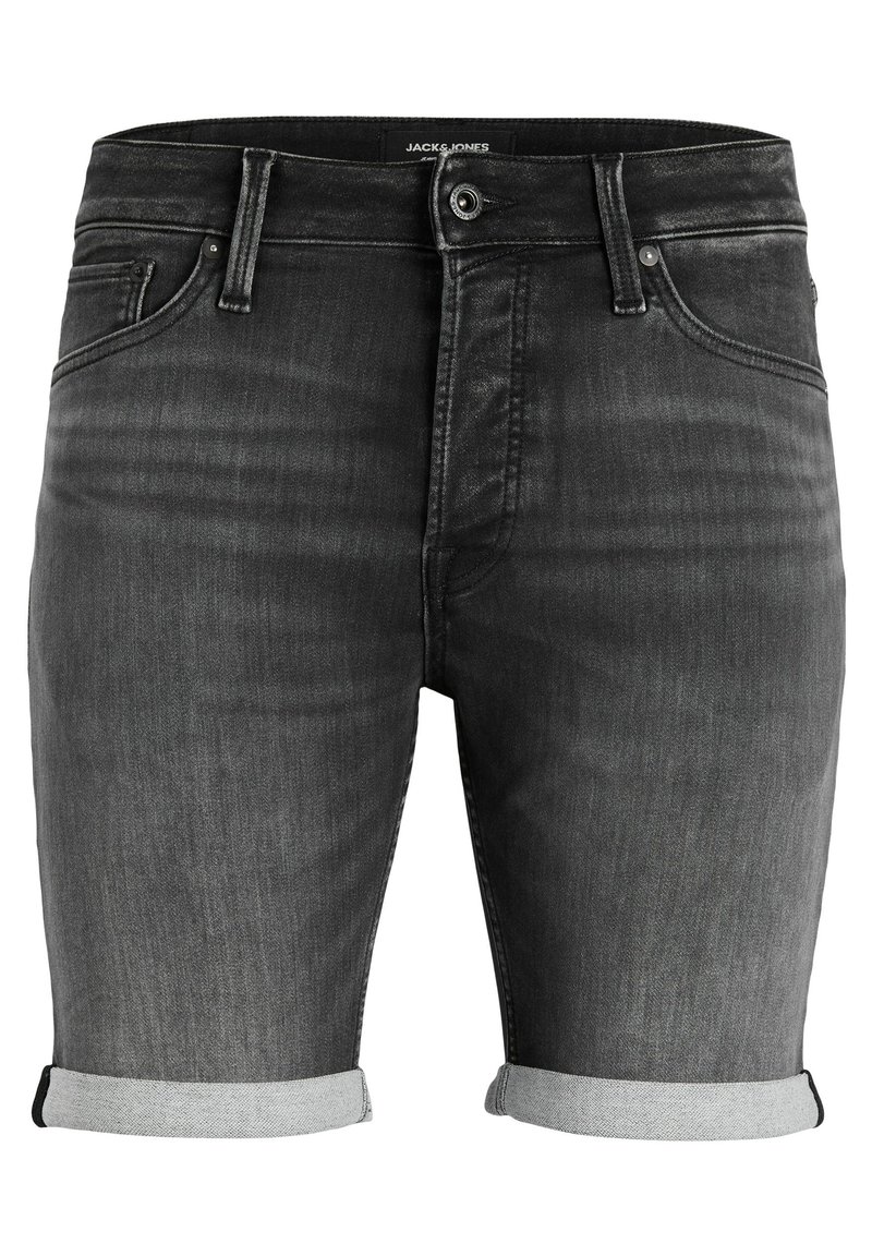 Pantalones cortos de mezclilla negra con un diseño ajustado, que presentan puños enrollados y sutiles detalles de decoloración. Bolsillos frontales reforzados y cierre de cremallera.