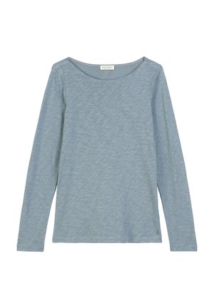 Lange mouw shirt in lichtblauw, gemaakt van zachte stof, met een ronde halslijn en subtiele textuur en een merklogo op de onderrand.