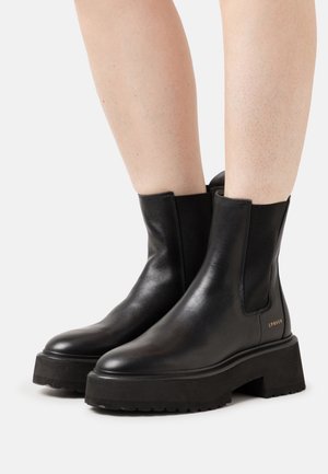 Copenhagen Studios, Bottines à plateau - black