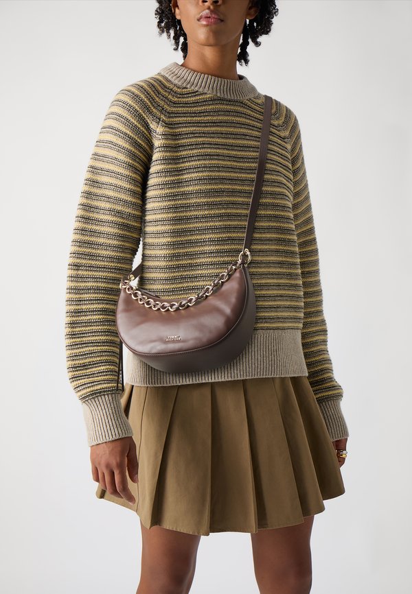 MOON CROSSOVER - Handbag - rich walnut