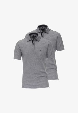 Dwie szare koszulki polo z krótkim rękawem, z zapięciem na guziki i subtelnymi czarnymi wykończeniami, wyeksponowane na białym tle.