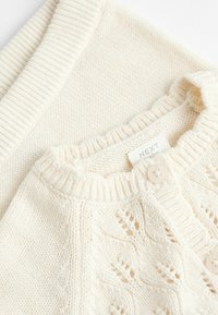 Next 2 PIECE SET - REGULAR FIT - Pulover - ecru bows