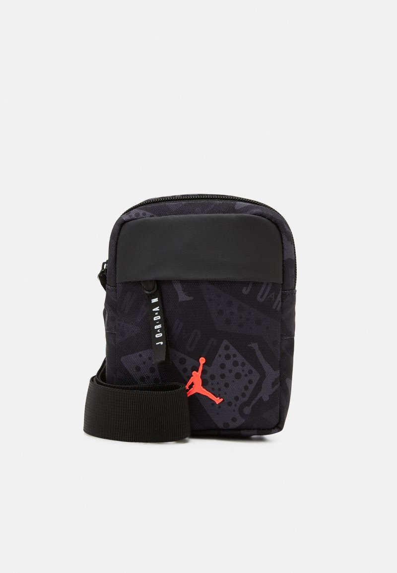 Jordan JAN AIRBORNE HIP UNISEX - Geantă crossbody - black