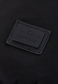 Johnny Urban RUE   - Keresztpántos táska - schwarz