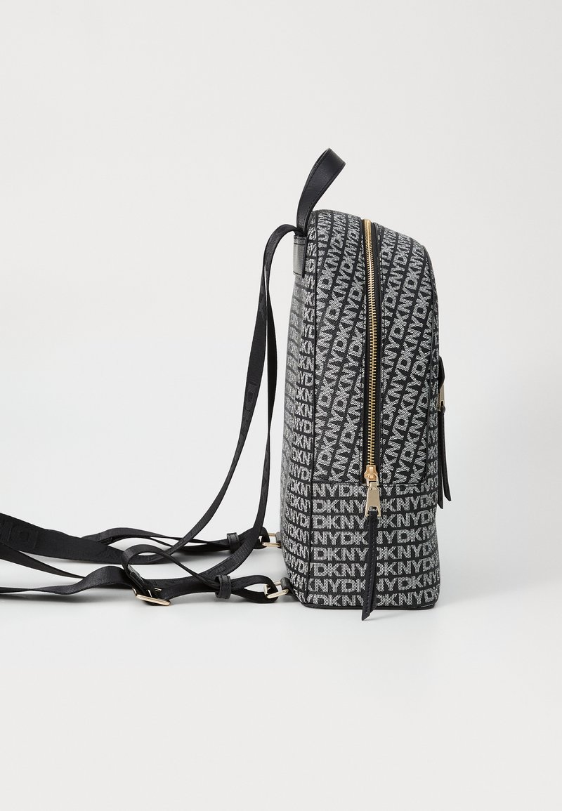 north face backpack return policy The North Face Women's Borealis Backpack White Dune