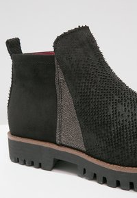 Tamaris Boots à talons - black