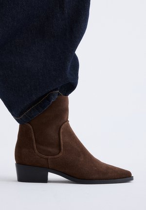 befree, MILAN-082A - Botines - brown