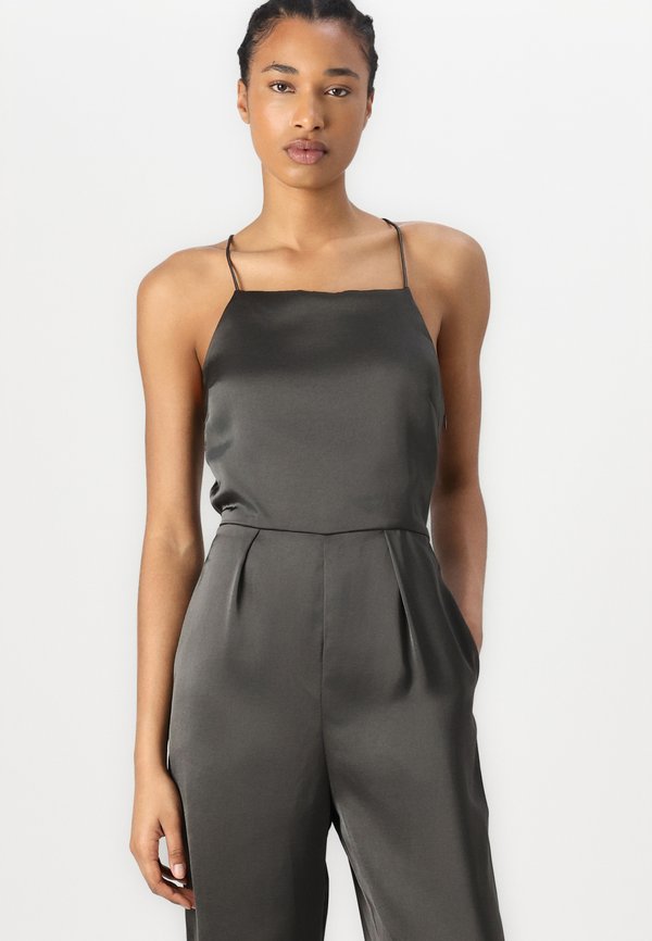 VILLA - Jumpsuit - beluga3