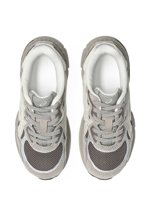 ASICS GEL-NYC PS UNISEX - Trainers - cocoa powder cream — photo 3