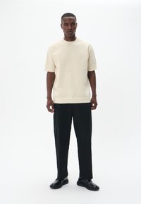 Matinique - MATRIVOLT  - Basic T-shirt - off white Thumbnail Image 1