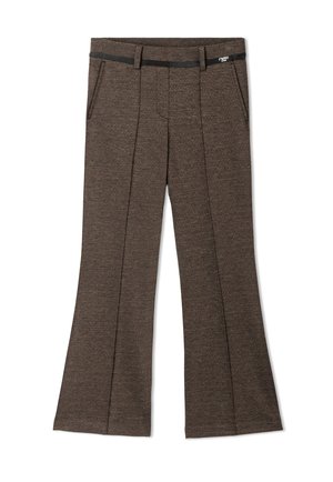 Pantalon bootcut marron texturé avec pli avant, passants de ceinture, poches latérales et petite étiquette noire sur la ceinture.